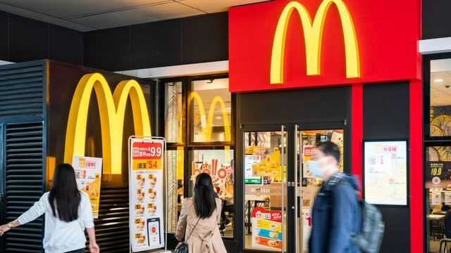 Бизнес McDonald’s в России может достаться родственнику Назарбаева или сибирскому нефтянику